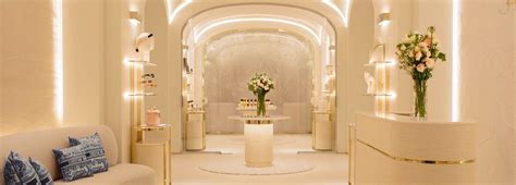 dior spa plaza athenee paris|Dior spa fashion shows.